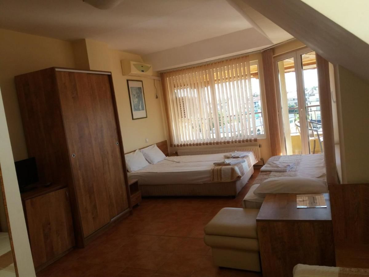 Гостевой дом Guest House Yug Приморско